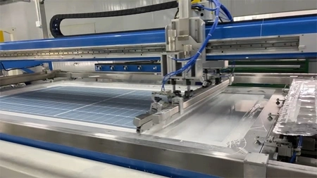 Machine automatique de sérigraphie pour verre solaire